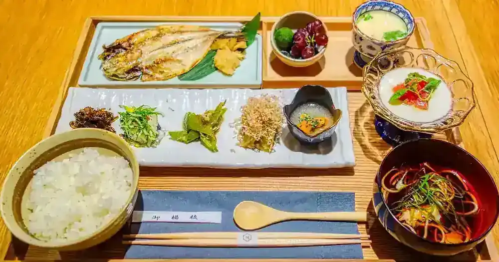 第 1 位：浅草 宿六