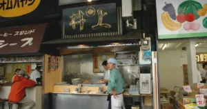 拉麵店點餐教學：食券機用法和客製化選項及吃麵禮儀2026最新版
